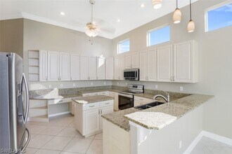 3304 Potomac Ct in Naples, FL - Building Photo - Building Photo