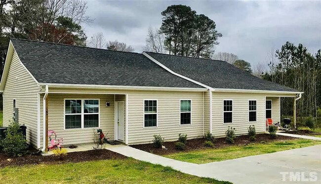 property at 16 Briar Ct