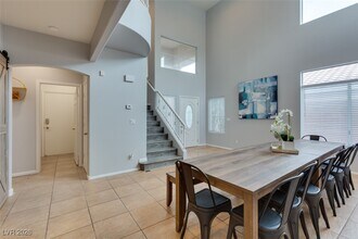 7975 Angel Tree Ct in Las Vegas, NV - Building Photo - Building Photo