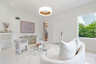 634 W 47th St in Miami Beach, FL - Building Photo - Building Photo