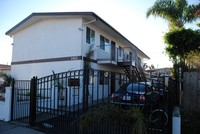 1415 Marquette St in Oceanside, CA - Foto de edificio - Building Photo