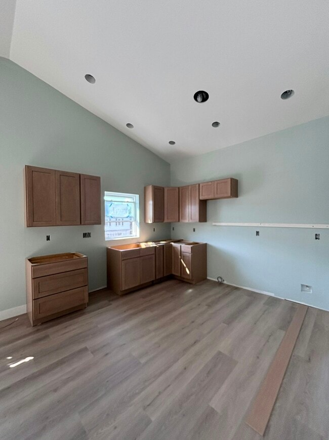 property at 1109 S Webster Ave