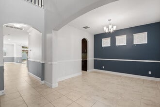 13319 Sunset Shore Cir in Riverview, FL - Building Photo - Building Photo