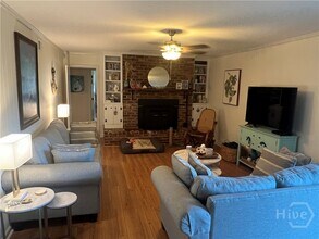 1614 Queensbury St in Savannah, GA - Building Photo - Building Photo