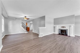 12414 Reindeer Ave in Garfield Heights, OH - Building Photo - Building Photo