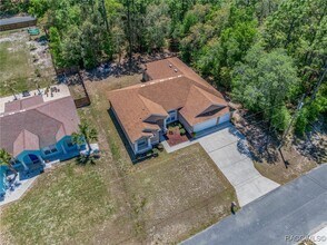 1474 W Pringle Pl in Citrus Springs, FL - Building Photo - Building Photo