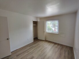 600 Reusens Rd in Lynchburg, VA - Building Photo