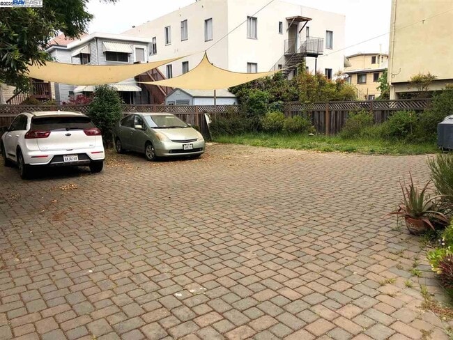 1173 Park Ave E in Alameda, CA - Building Photo - Building Photo