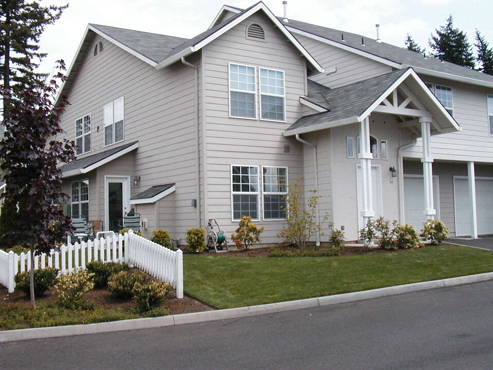 17200 SE 26th Dr in Vancouver, WA - Foto de edificio