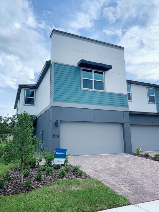1480 Broad Wing Ln in Winter Park, FL - Building Photo