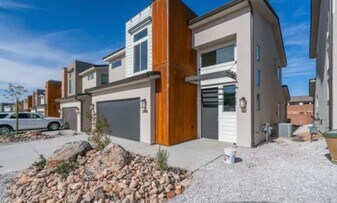 3183 E Sky Rim Wy in Saint George, UT - Building Photo