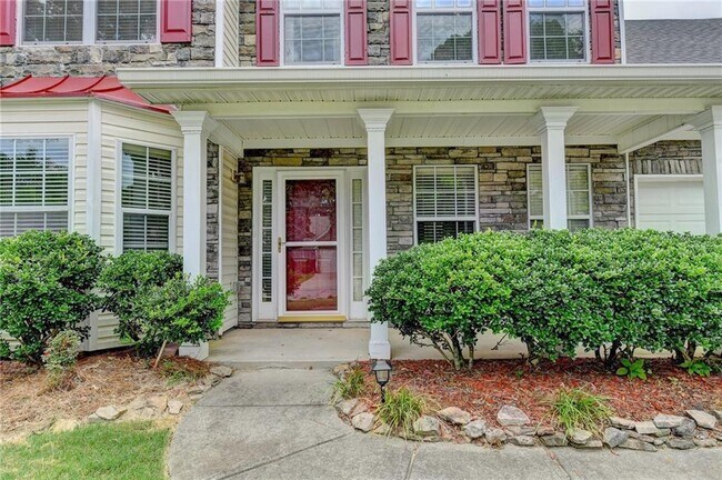 3755 Crescent Walk Ln NE in Suwanee, GA - Building Photo - Building Photo