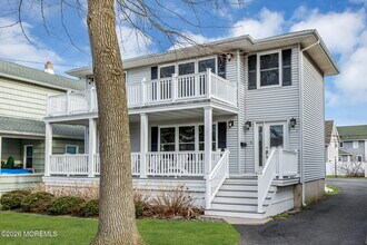 404 9th Ave in Belmar, NJ - Building Photo - Building Photo