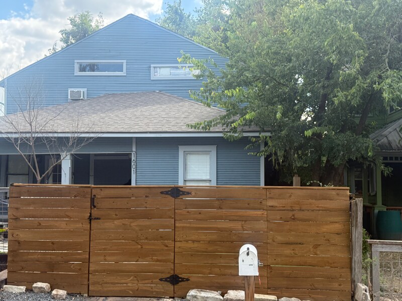 1601 E 13th St in Austin, TX - Building Photo