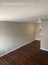 400 Andrews Ave in Dallas, TX - Building Photo - Building Photo