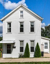 2636 Fulton St in Dubuque, IA - Building Photo