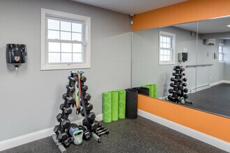 Bullocks Point Townhomes in Riverside, RI - Building Photo - Interior Photo