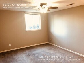 10124 Carnation Ct in Florence, KY - Building Photo - Building Photo