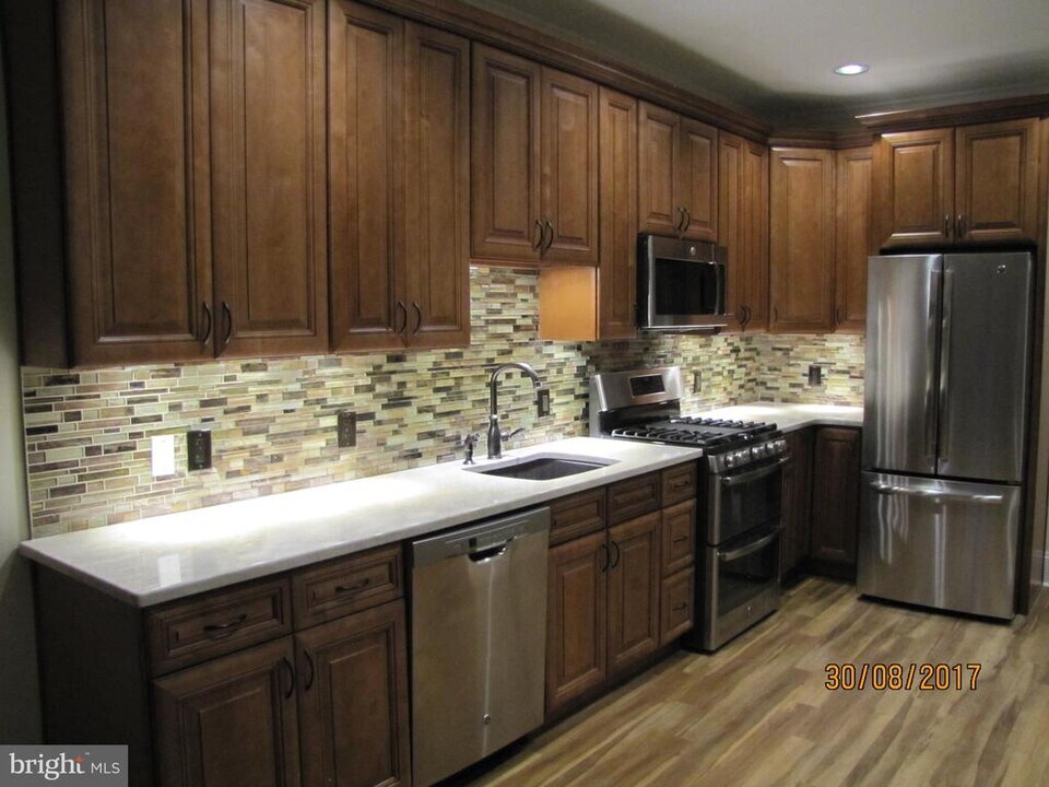 255 Nassau St in Princeton, NJ - Building Photo
