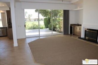 68 Oak Tree Dr in Rancho Mirage, CA - Building Photo - Building Photo