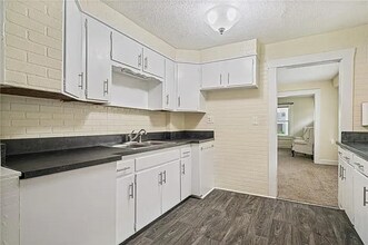 216 N Wheeling Ave in Kansas City, MO - Building Photo - Building Photo