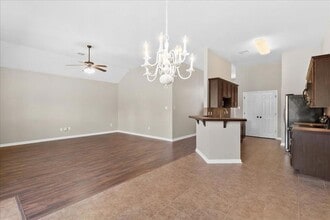 41843 E Snowball Cir in Ponchatoula, LA - Foto de edificio - Building Photo