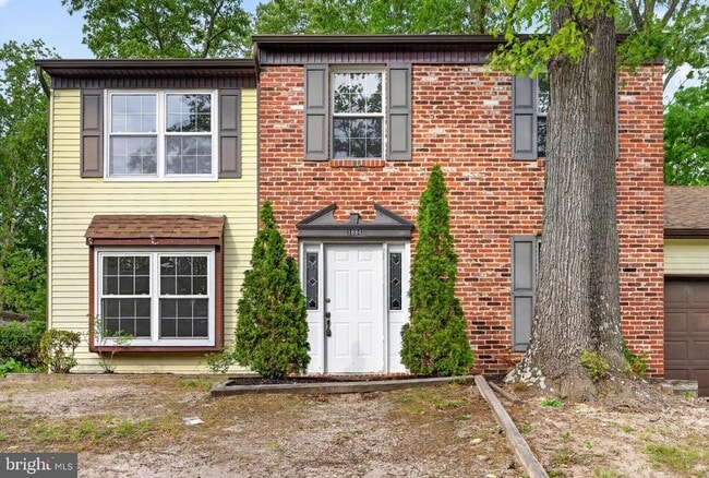 property at 1884 Forest Dr