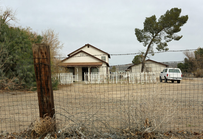 29504 US Highway 58 in Barstow, CA - Building Photo - Building Photo