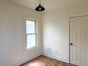 336 W 29th St in Lorain, OH - Building Photo - Building Photo