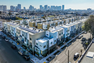 Ice House in Oakland, CA - Building Photo - Building Photo