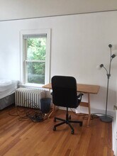 204 Cornell St, Unit Second Foor in Ithaca, NY - Foto de edificio - Building Photo