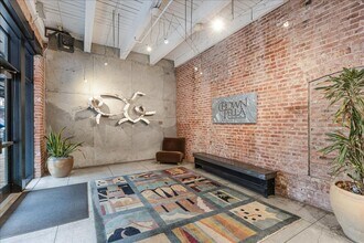 416 NW 13th Ave in Portland, OR - Building Photo - Building Photo