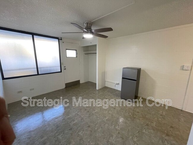 property at 1301 Lusitana St
