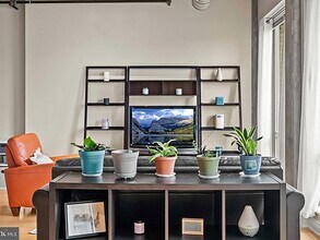 301 Massachusetts Ave NW in Washington, DC - Building Photo - Building Photo