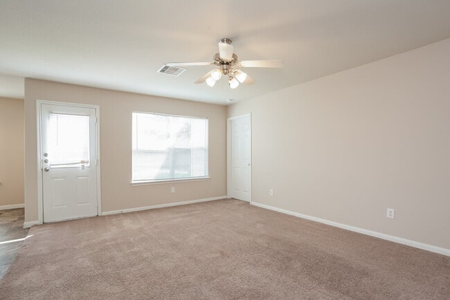 6823 Dawn Bloom Ln in Richmond, TX - Building Photo - Building Photo