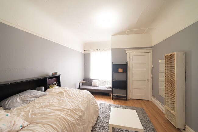2120-2124 Dwight Way in Berkeley, CA - Building Photo - Building Photo