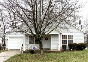 127 Blackburn St in Campbell, OH - Building Photo