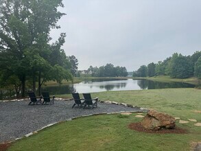 163 Champlain Rd in Hoschton, GA - Building Photo - Building Photo