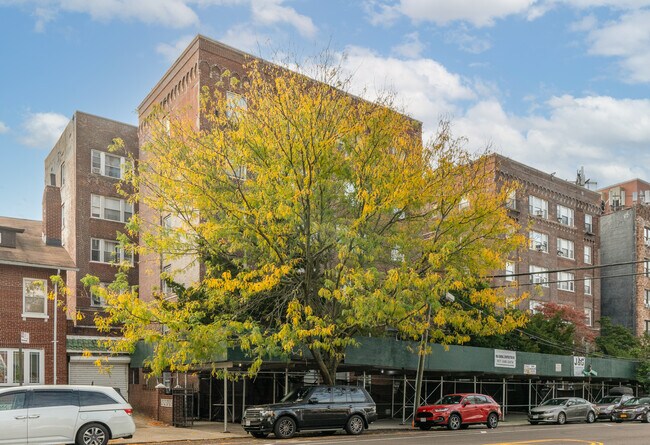 224 Highland Blvd