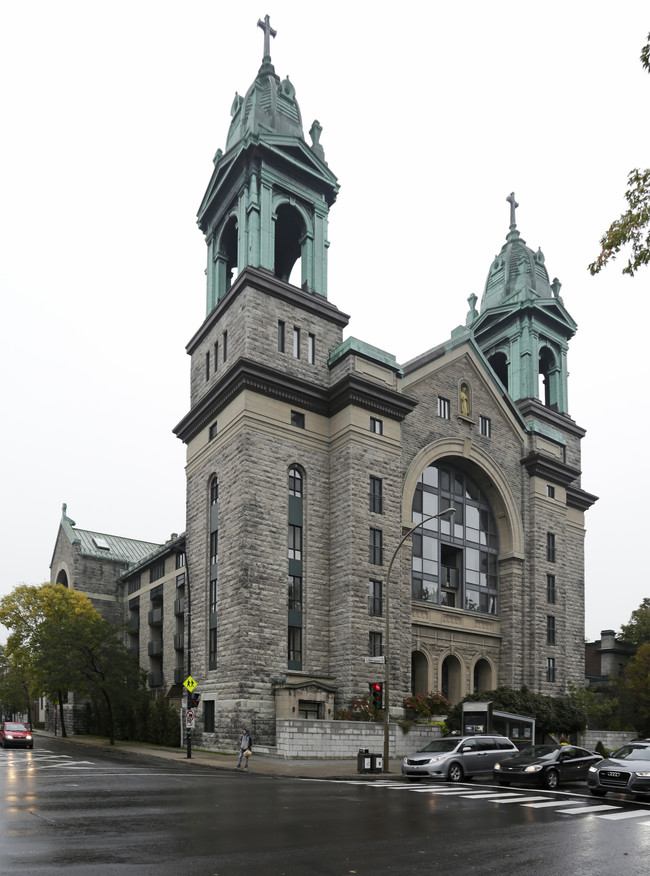 20 St-Zotique St in Montréal, QC - Building Photo - Primary Photo