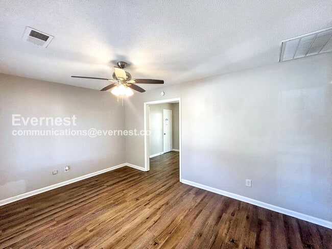 1582 Custer Dr in Southaven, MS - Building Photo - Building Photo