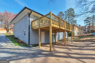 2764 Veltre Pl SW in Atlanta, GA - Building Photo - Building Photo