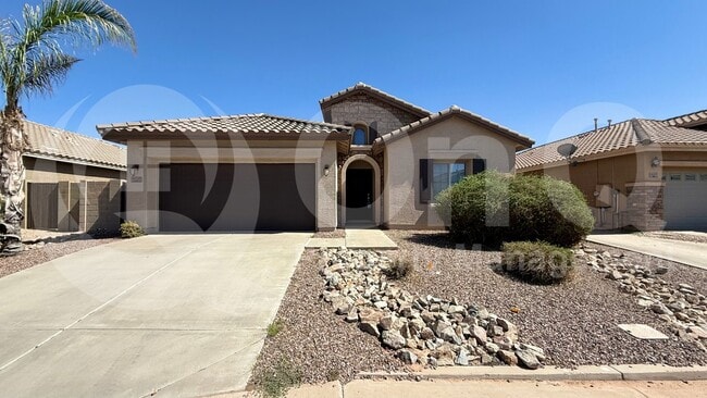property at 4635 S Adelle