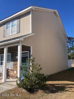 523 Oyster Rock Ln in Sneads Ferry, NC - Building Photo - Building Photo