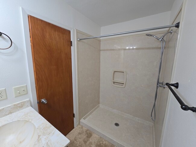 400 Tanglewood Dr in Fort Walton Beach, FL - Building Photo - Building Photo