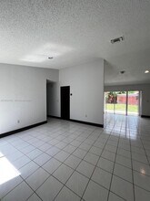 14333 SW 102nd St in Miami, FL - Building Photo - Building Photo