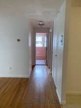 67 Grove St in Arlington, MA - Foto de edificio - Building Photo