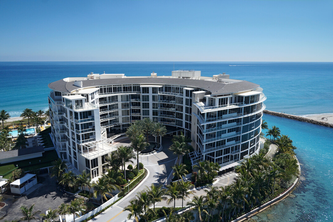 1000 S Ocean Blvd in Boca Raton, FL - Foto de edificio