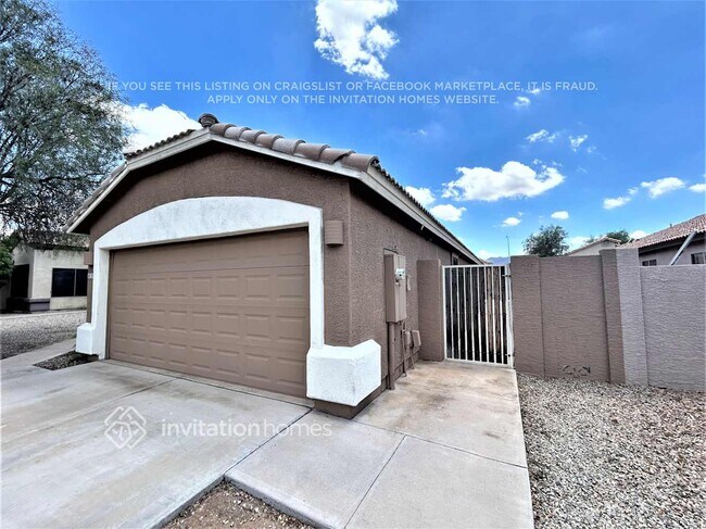 2113 W St Charles Ave in Phoenix, AZ - Building Photo - Building Photo