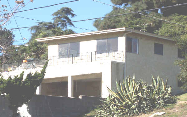 5101-5111 Martin St in Los Angeles, CA - Foto de edificio - Building Photo